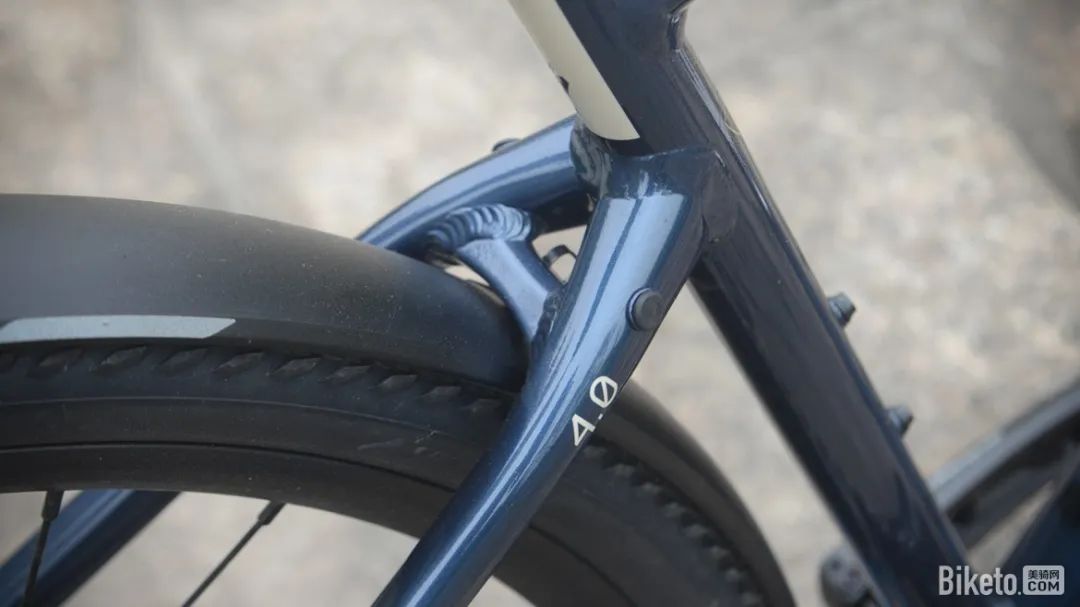 美骑测评风镜头盔,美骑评测复古通勤车