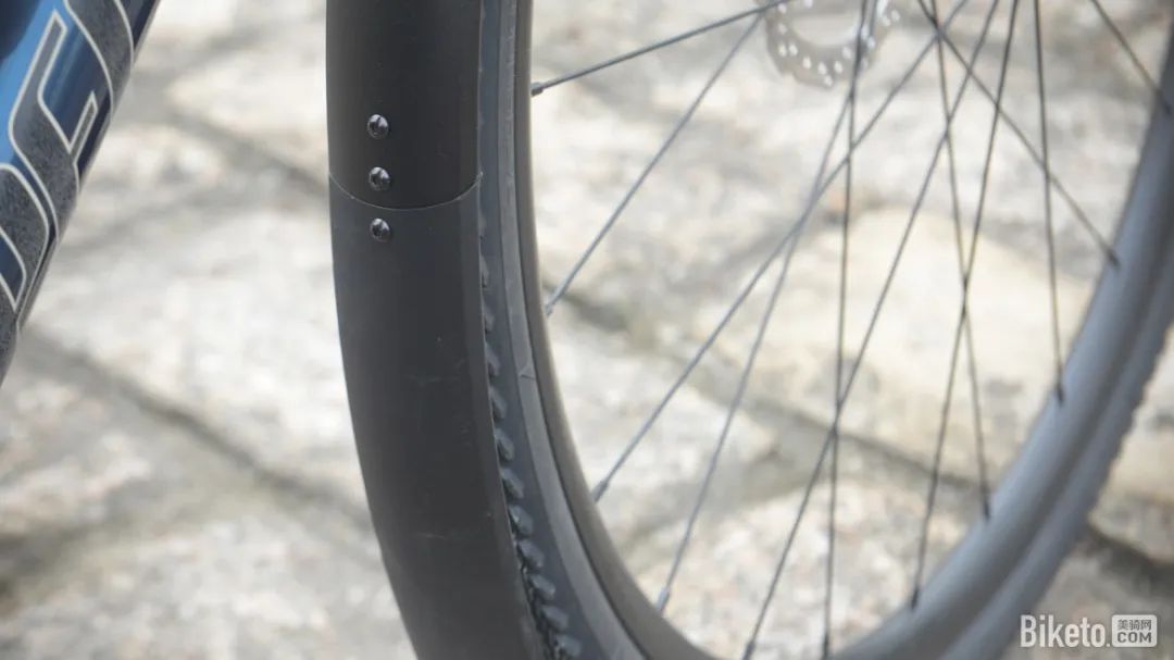 美骑测评风镜头盔,美骑评测复古通勤车