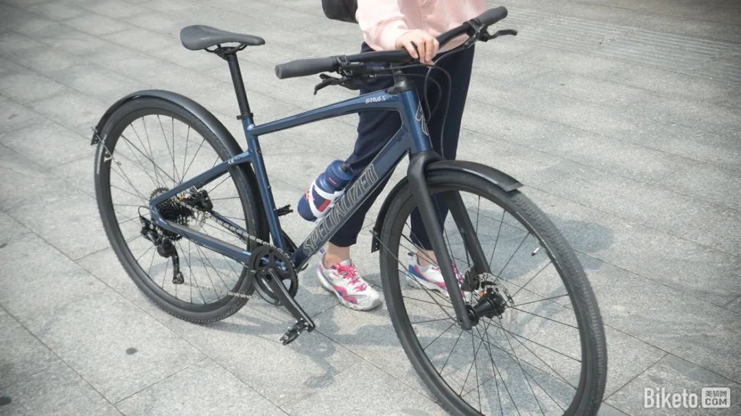 美骑测评风镜头盔,美骑评测复古通勤车