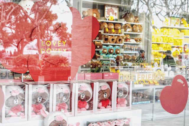 西湖边亚洲最大LineFriends咖啡厅撤店了?这些红极一时的餐厅,也悄悄不见了