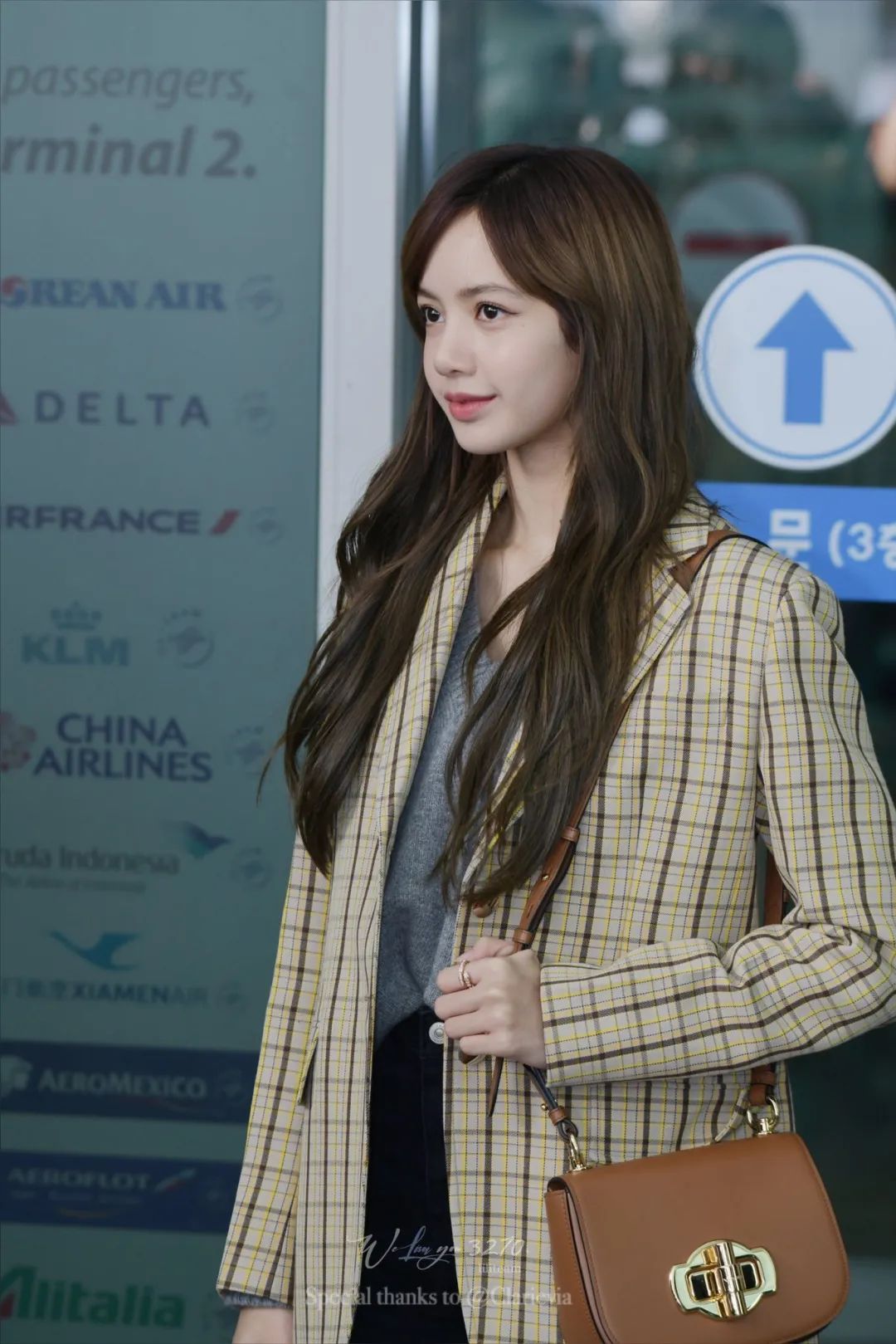 杨幂刘诗诗她们帅起来基本上没男人什么事了