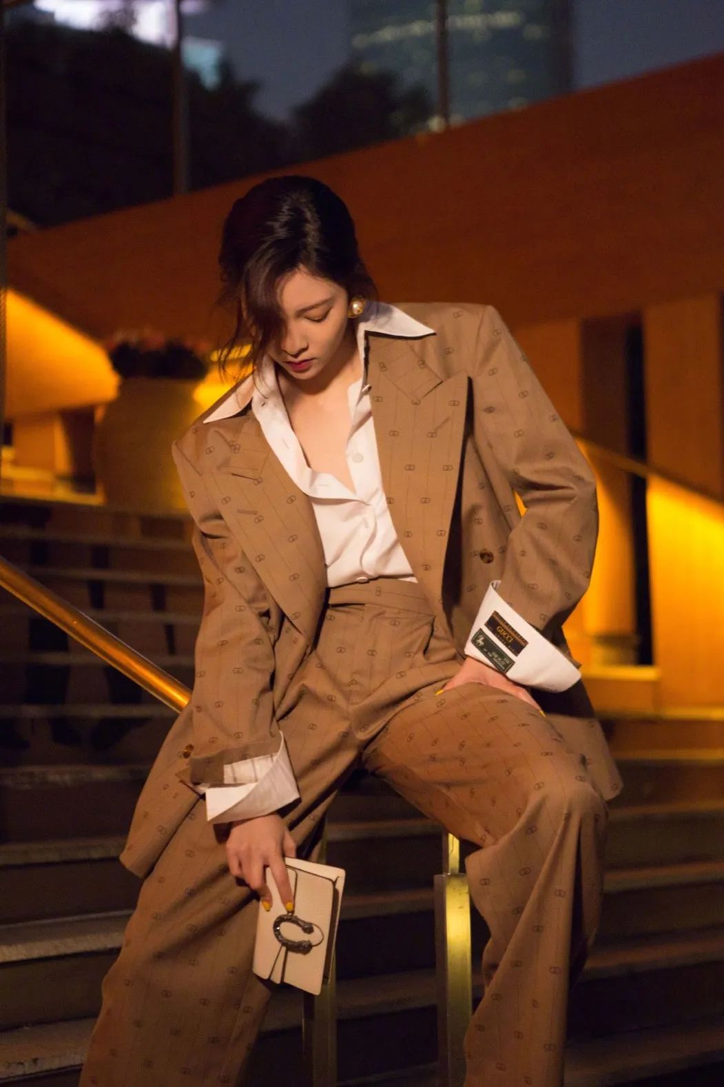 杨幂刘诗诗她们帅起来基本上没男人什么事了