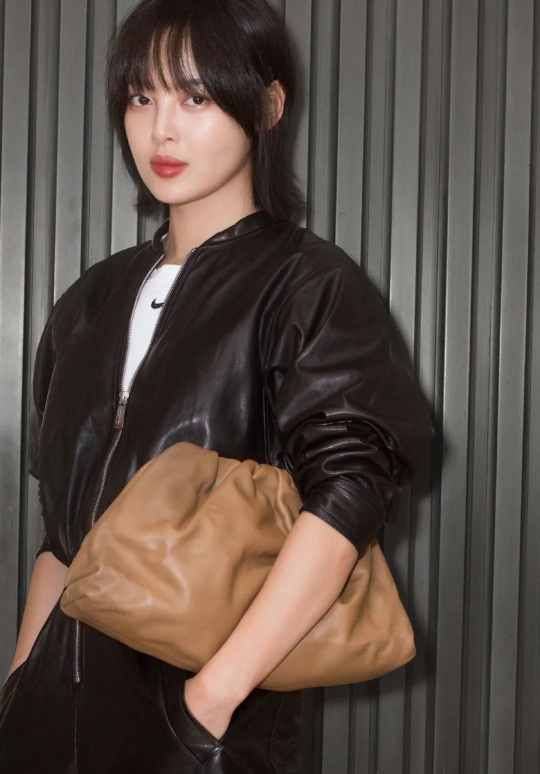 杨幂刘诗诗她们帅起来基本上没男人什么事了