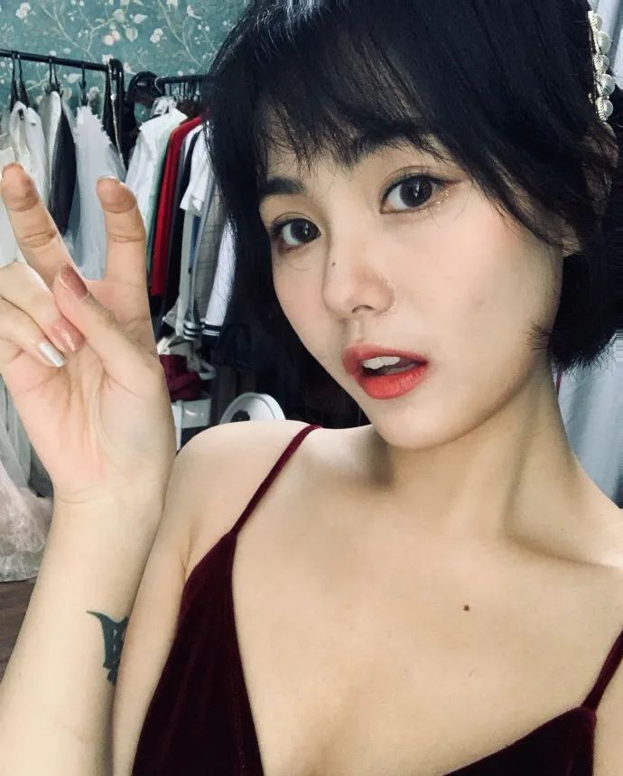 这口渣男劈腿瓜吃下去，奇怪的知识又增加了