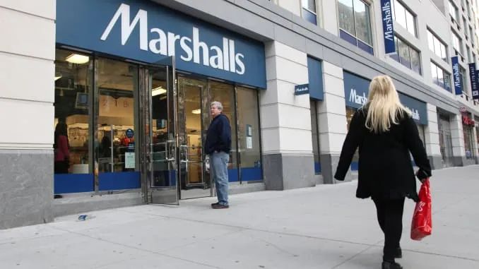 市值干翻44个王府井，美国最大折扣百货越萧条越火爆|隐形王者