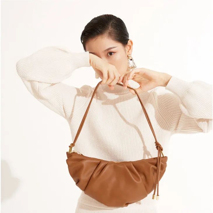 2020春夏包包流行趋势款款时髦,2022春季包包推荐小众高级感