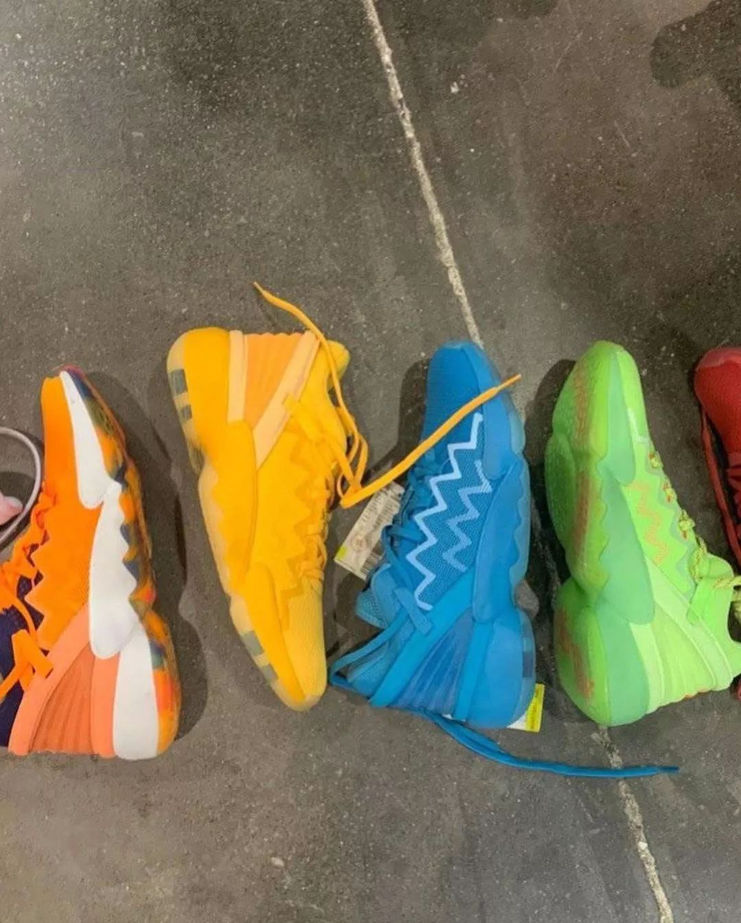 米切尔戈贝尔闹翻全集,米切尔今日战靴