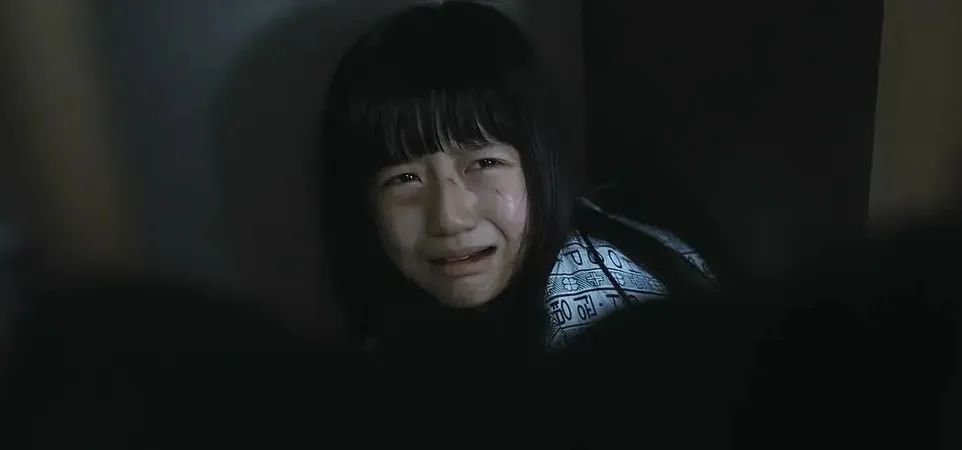 那些最隐秘又最彻骨的女童之伤,你还在漠视吗