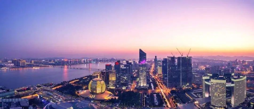 消费券还能这么用?509元买到吊牌价1990元的衣服,这家商场“下血本”了