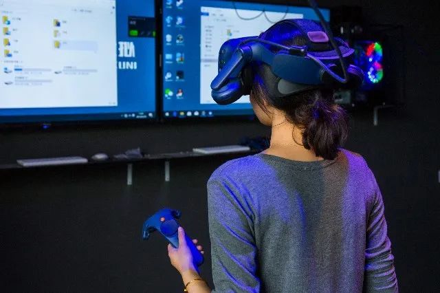 我从花海中归来！花仙子4月15日盛大开园