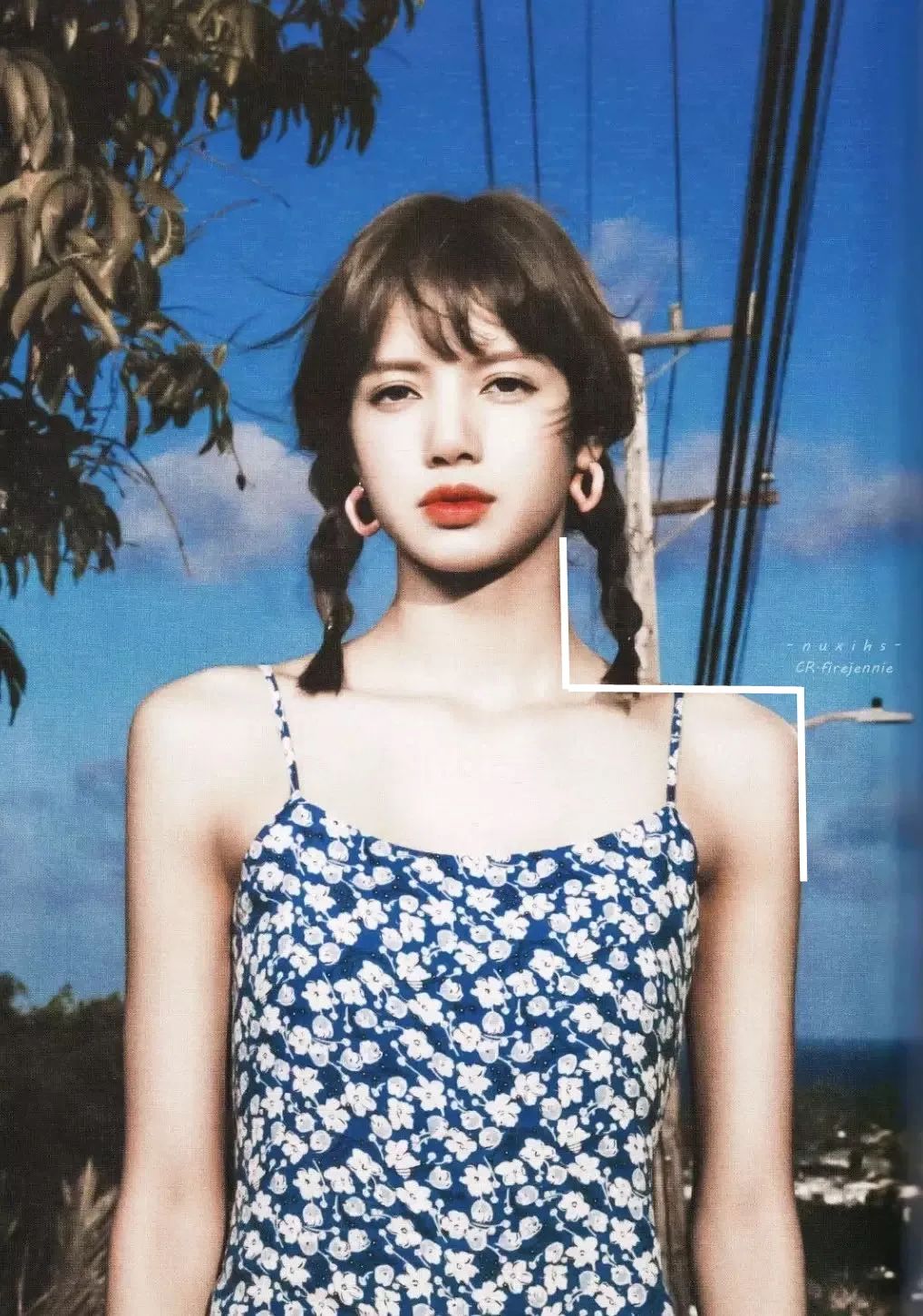 练锁骨一字肩的动作,练肩膀和背锁骨的动作