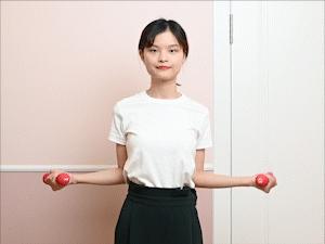 练锁骨一字肩的动作,练肩膀和背锁骨的动作