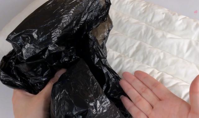 枕头发黄又不能洗,枕头发黄不用水洗喷一喷就干净