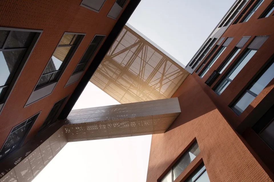 新作|工业锈址的潮流变身-NIUZONE新联地带/三益建筑设计有限公司