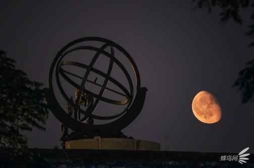 云散月明怎么用诗形容,云散月明月亮拍摄教程