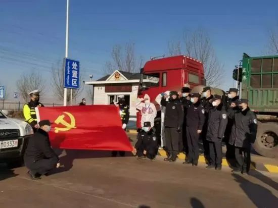 防疫一线他们在行动,监管民警把忠诚镌刻在战疫一线