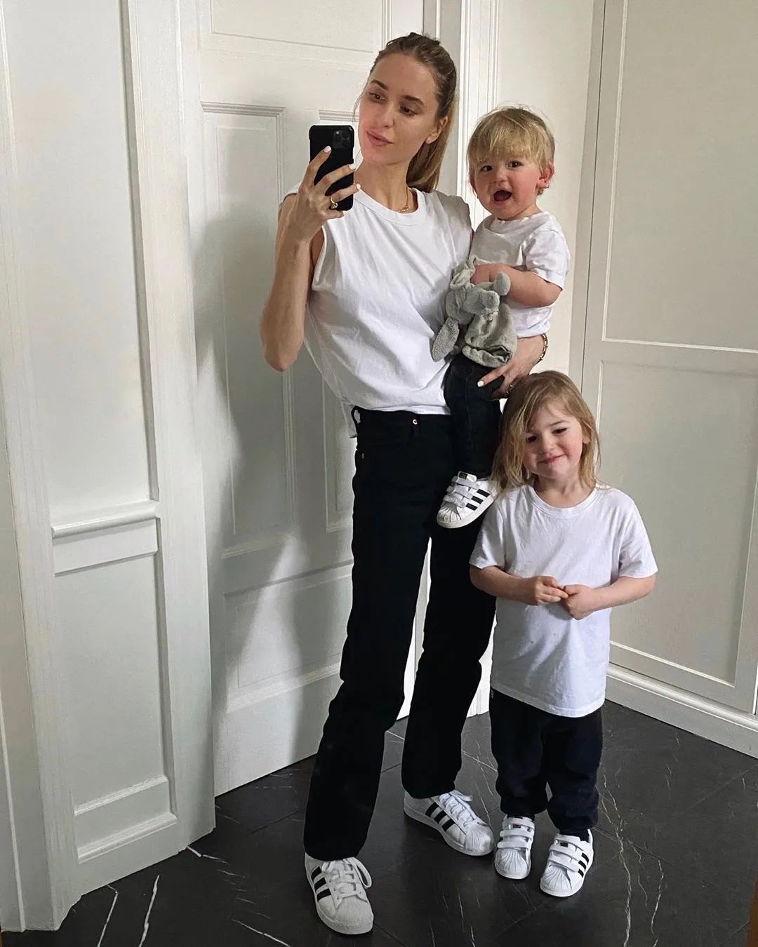 便宜质量好的球鞋没超过20块,便宜不掉价的球鞋