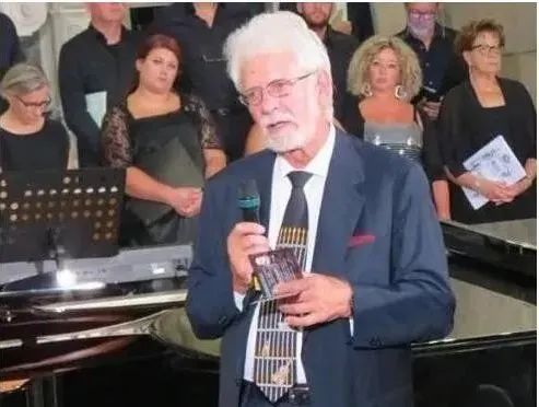 全球因新冠肺炎死亡的名人,感染新冠去世的10位明星