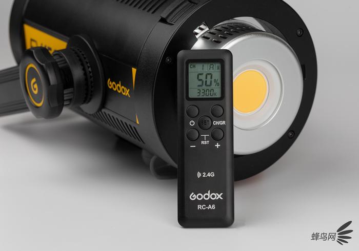 神牛lc500r对比神牛fv150,神牛fv150一灯两用