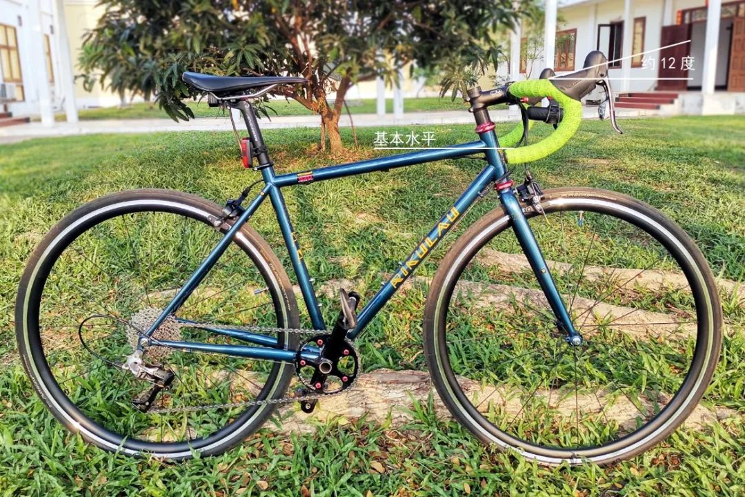 简单通勤的公路车,极简主义的公路车