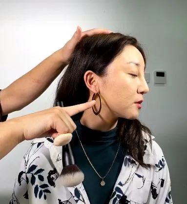 少了他，女明星全部丑三倍