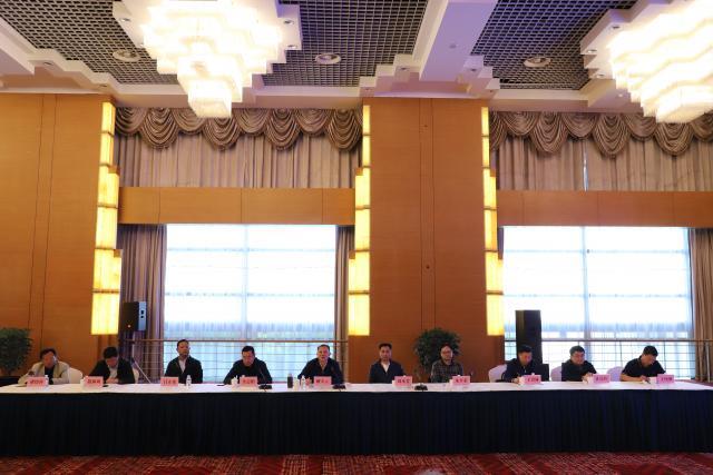 皇明太阳能股份有限公司赴曲靖麒麟区考察