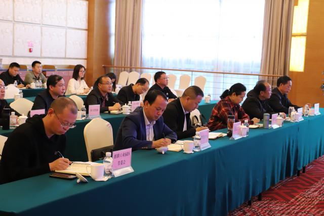 皇明太阳能股份有限公司赴曲靖麒麟区考察