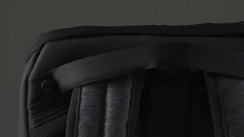 男人藏很多私房钱,男人藏了几百万私房钱