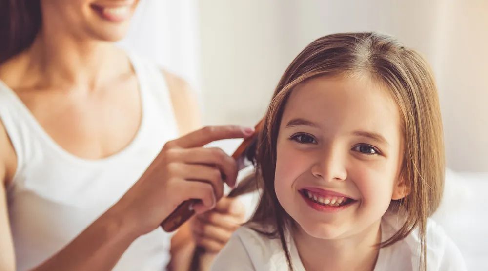 怎么挑好用的梳子头发蓬松,蓬松梳子正确梳法