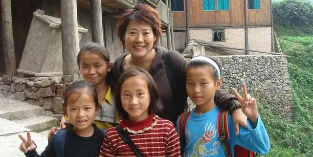 那个为「性侵14岁女孩案」免费打官司的女律师，到底有多强