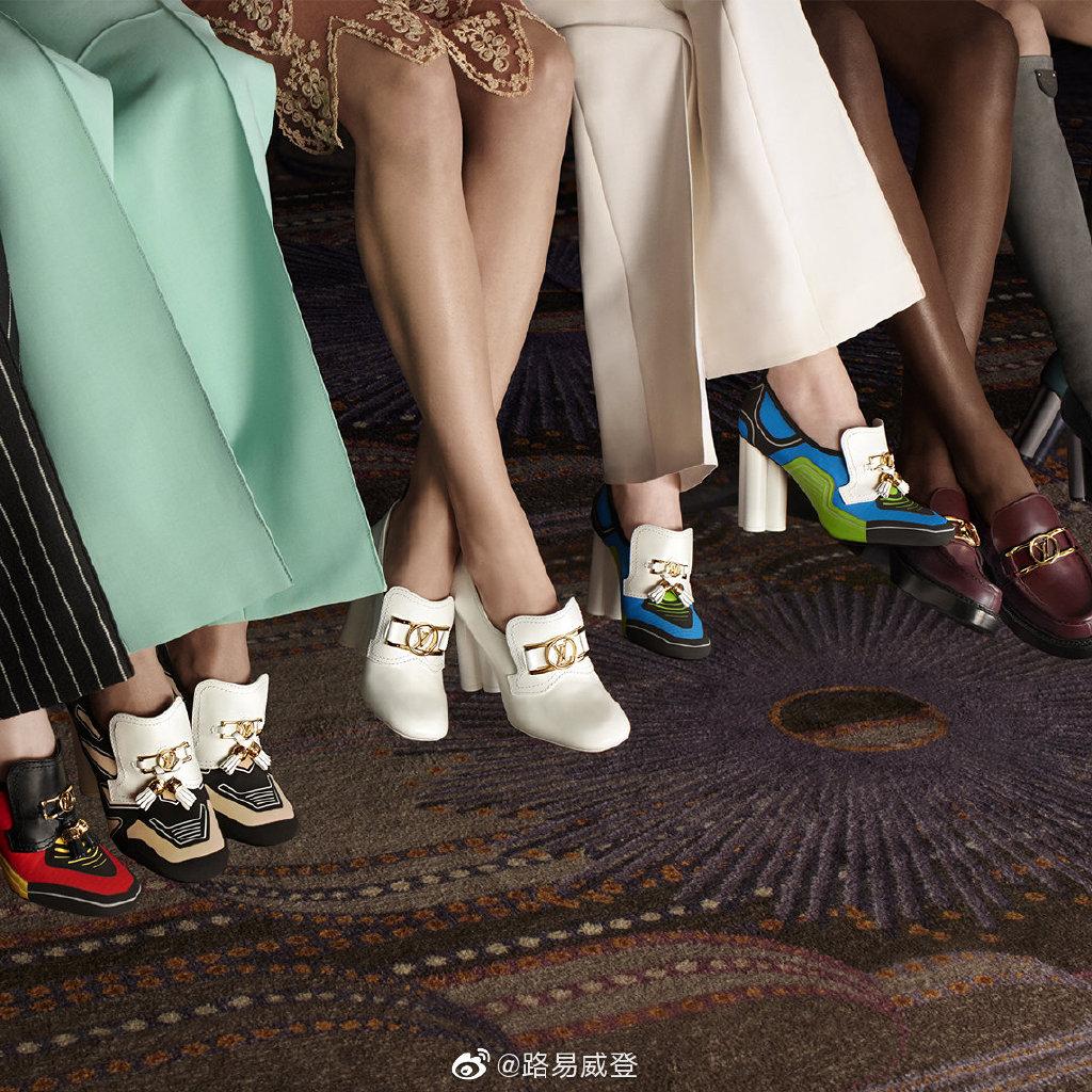 月黑风高夜，奢侈品被直播“追杀”