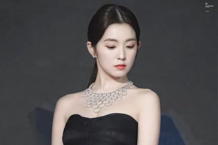 韩国女团神颜裴珠泫ins,韩国裴姐同款服装