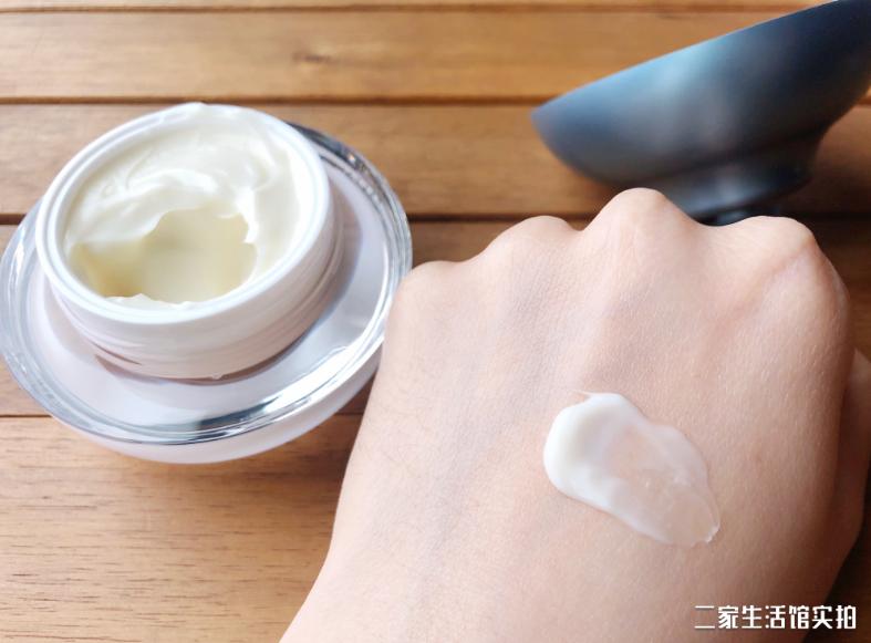 闭嘴吧，别再说国货不好用了