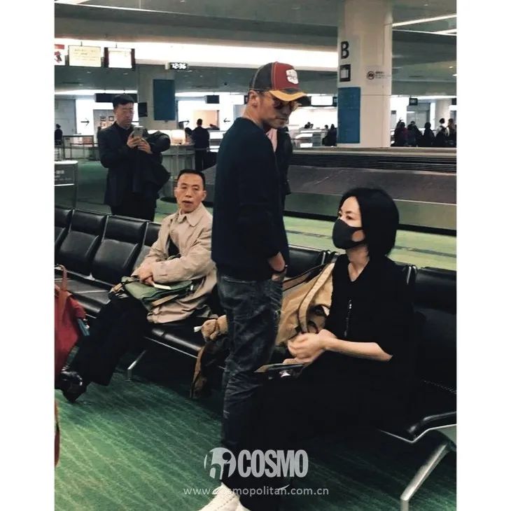 谢霆锋王菲高调秀恩爱,谢霆锋和王菲秀恩爱