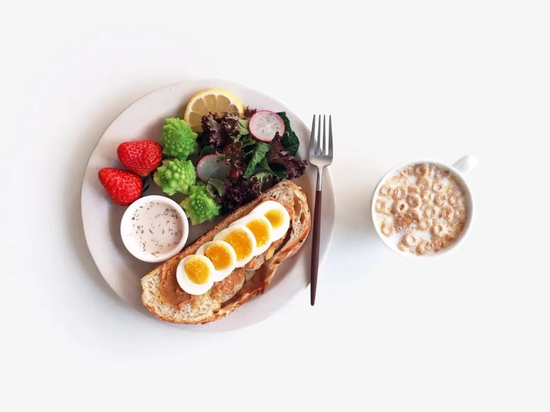 女明星都忍不住尝试的饮食减肥法，到底是玄学还是真香？