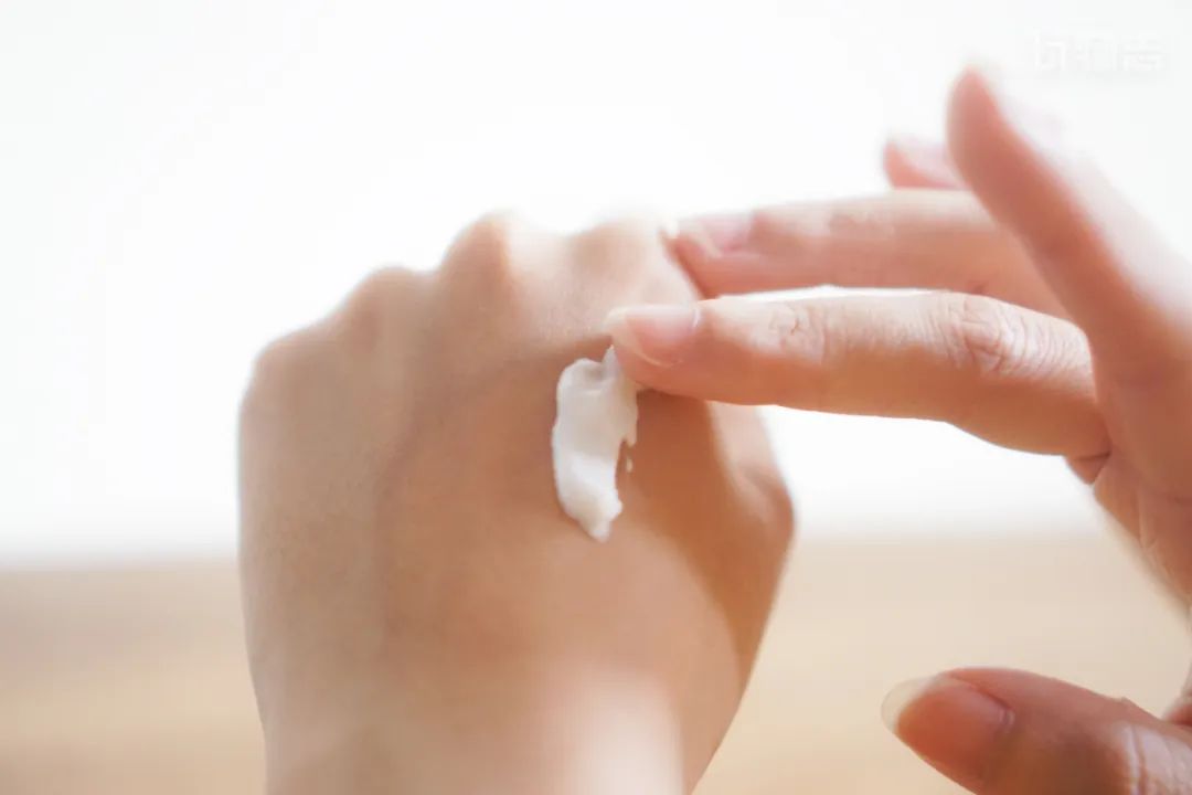 一款美白无敌的牙膏,美白黄牙烟渍最好的牙膏