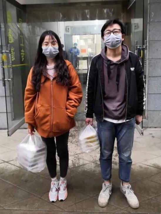 桂子山上的六名“小代购”赞！赞！赞！