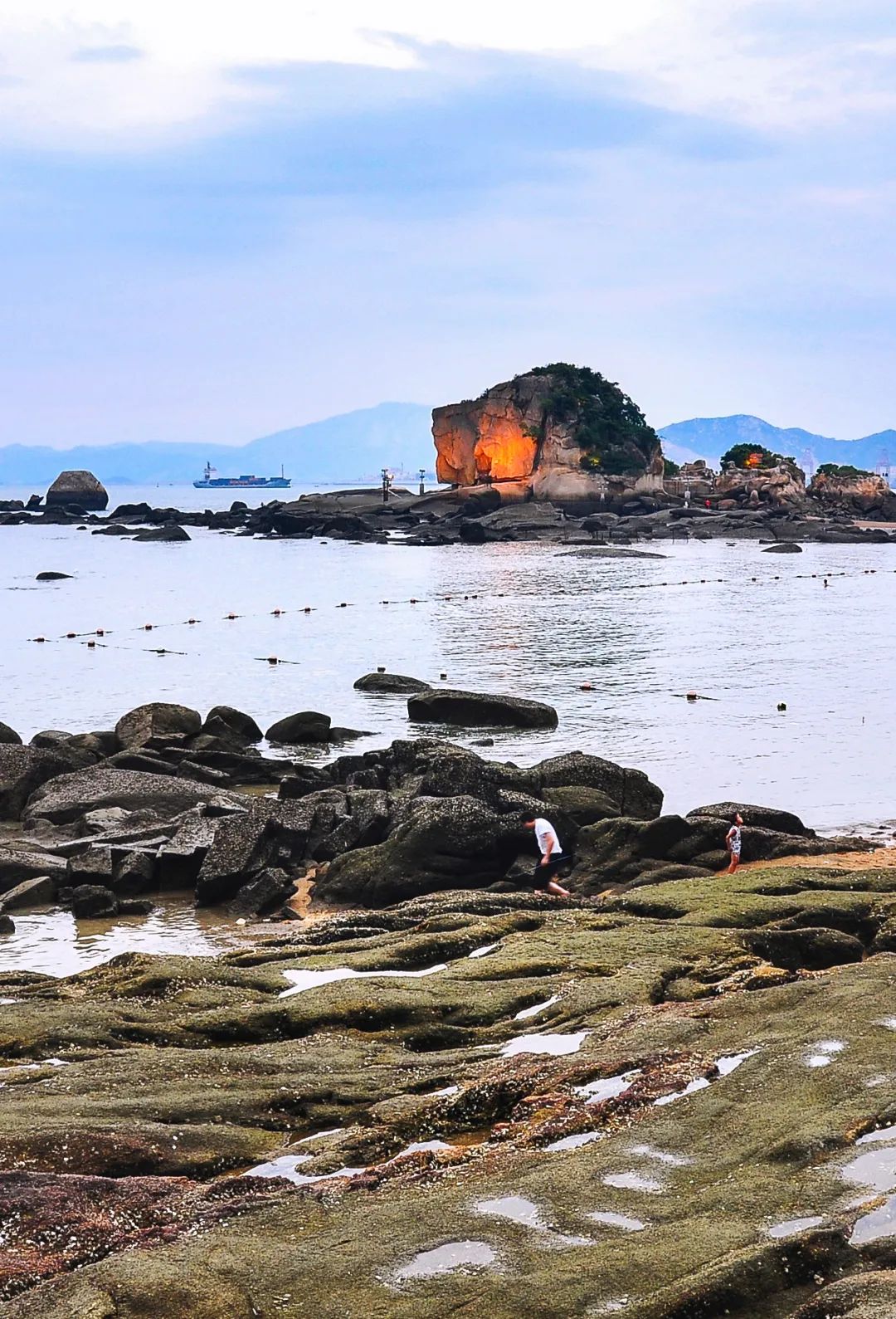 去厦门值得住鼓浪屿吗,鼓浪屿日光岩值得上去吗