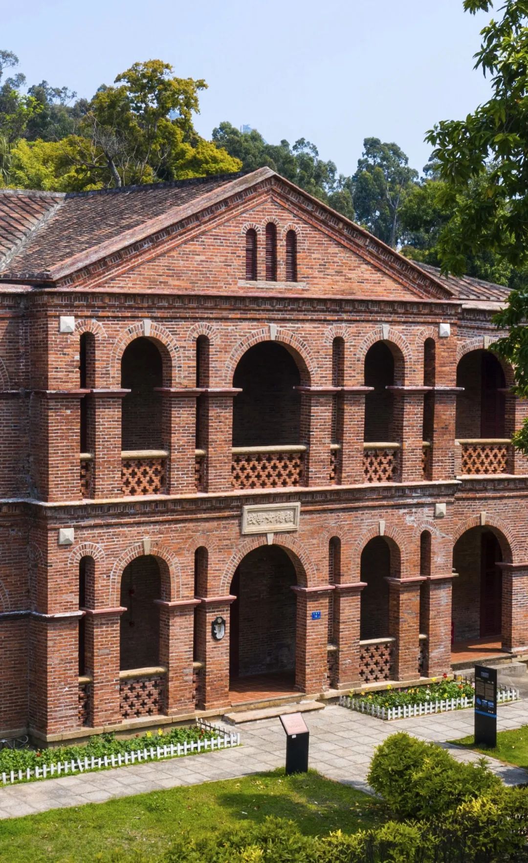 去厦门值得住鼓浪屿吗,鼓浪屿日光岩值得上去吗