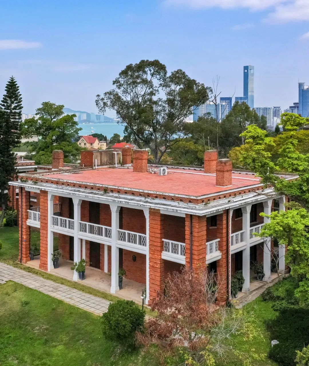 去厦门值得住鼓浪屿吗,鼓浪屿日光岩值得上去吗