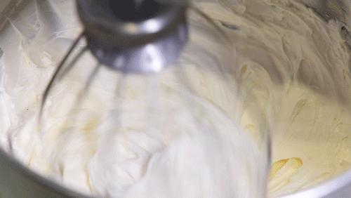 奈雪蛋糕团购,奈雪烘焙蛋糕店