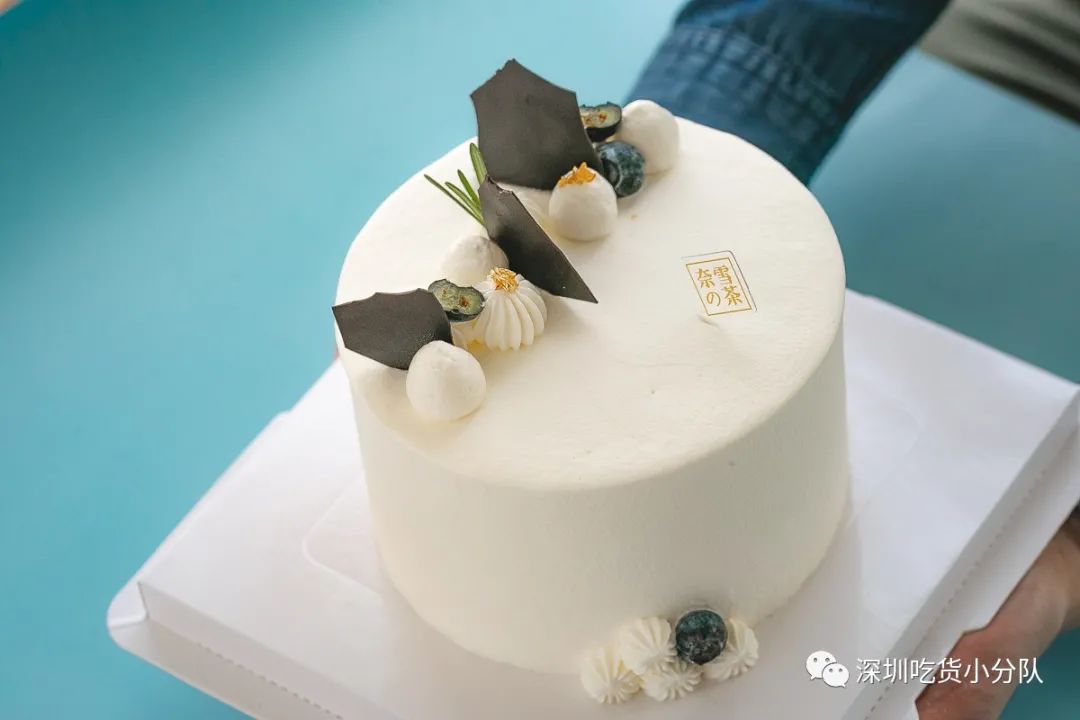 奈雪蛋糕团购,奈雪烘焙蛋糕店