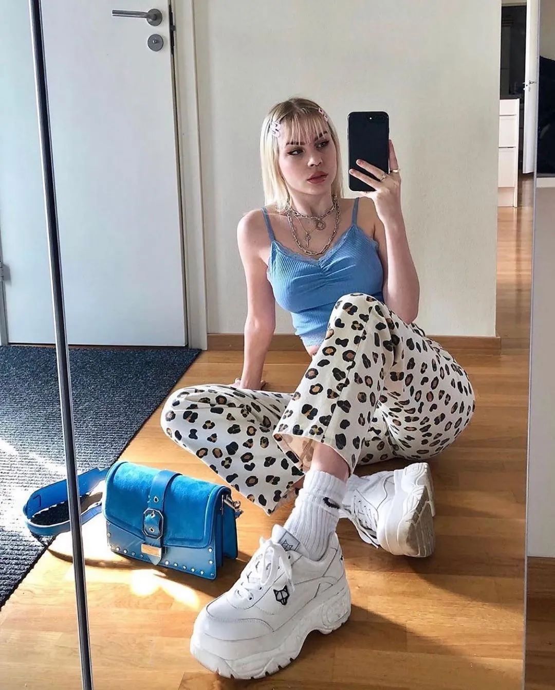 2020新*局骗**：新晋直男杀神器「直角肩」，竟都是凹出来的?