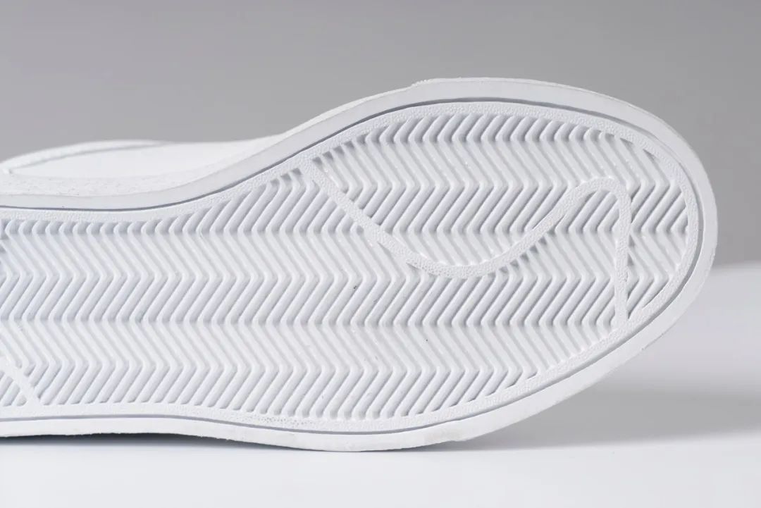 小白鞋哪个款好穿舒服耐穿,又到了小白鞋季节