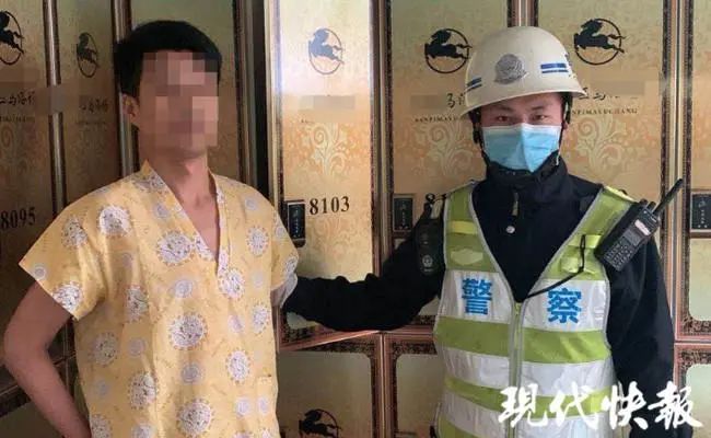 网逃男子因太热去派出所乘凉被抓,网逃男子被抓喜笑颜开