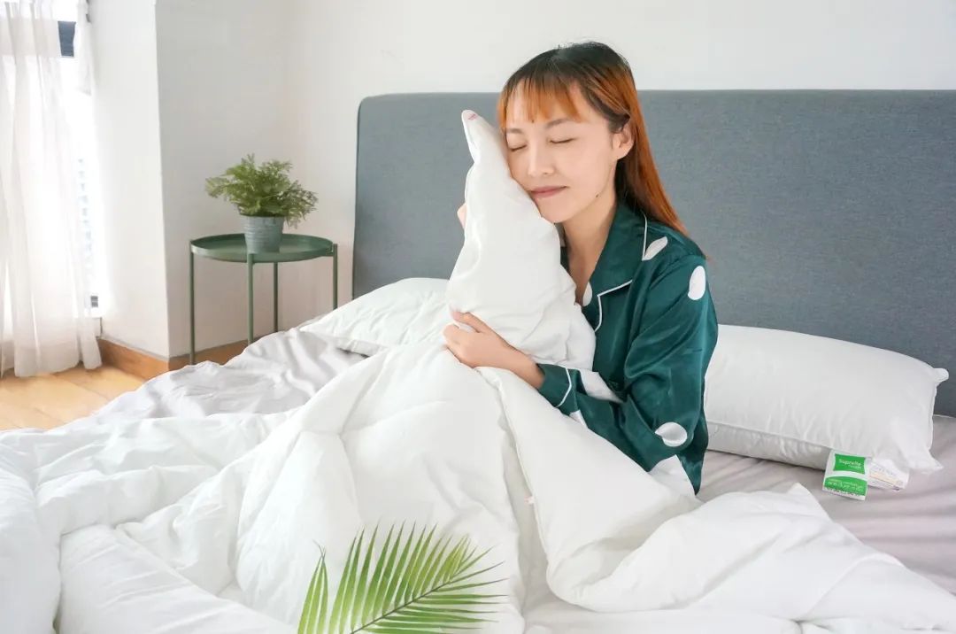 给五星酒店供货的德国大牌枕头，这里不到百元就能买到