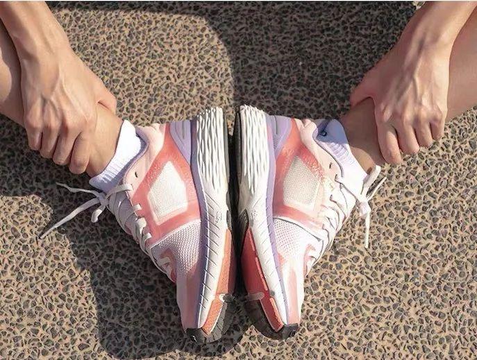 超好用的瑜伽垫,瑜伽垫卷边解决方法