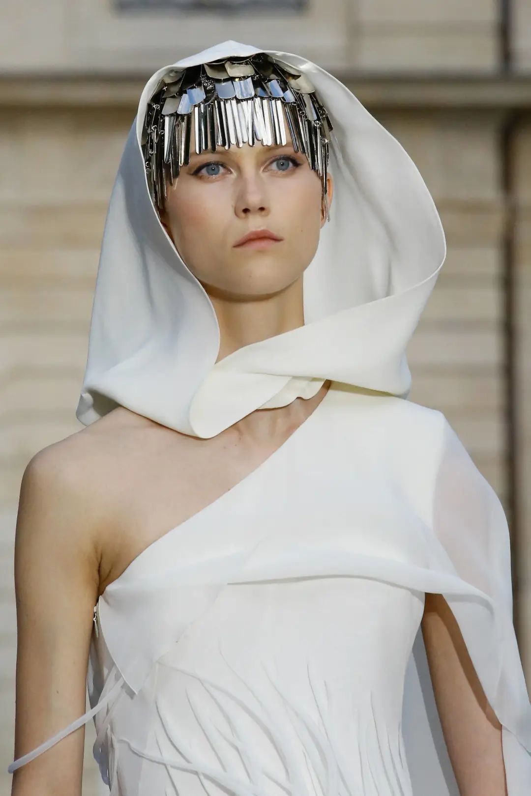 givenchy什么潮牌,givenchy高端时尚