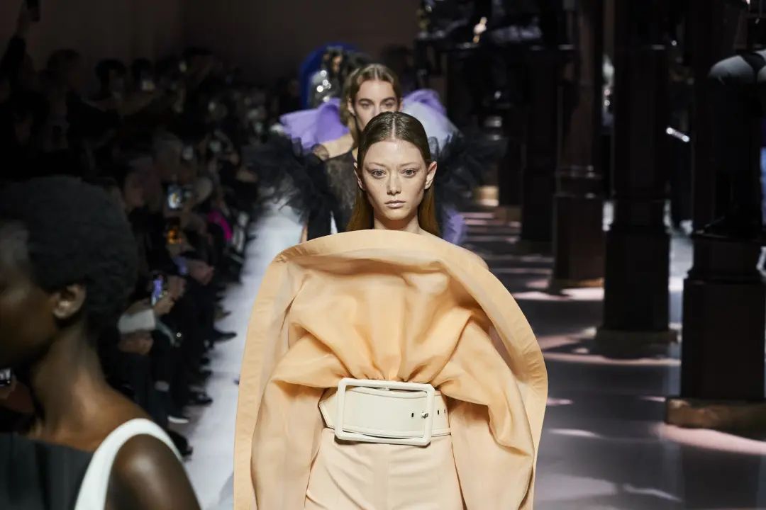 givenchy什么潮牌,givenchy高端时尚