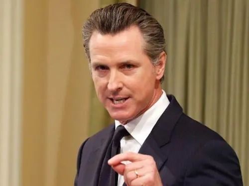 新西兰枪杀案纪实视频,加州亚裔反杀视频